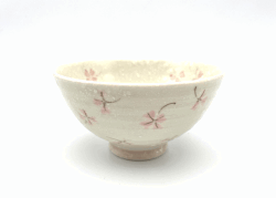 幸せクローバー　お茶碗（ピンク）