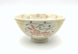 草原うさぎのお茶碗（中）