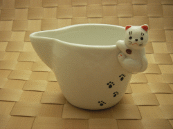 がんばり猫　ドレッシングポット