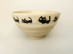 猫の家族　お茶碗（ベージュ）