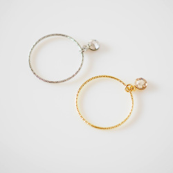 華奢でシンプルなラウンドフープ18mm