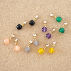 揺れる天然石上品に見える6mm玉