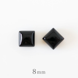 2way 着け方で印象が変わる オニキス天然石8mmスクエア