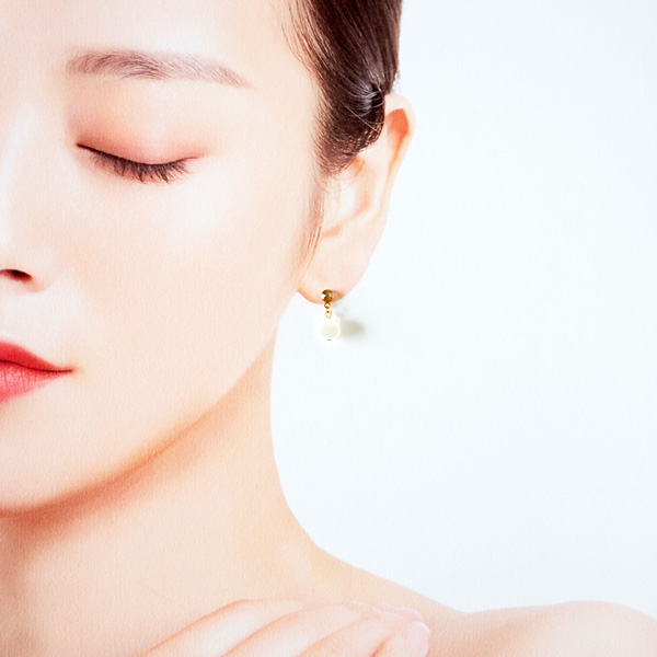 期間限定セール]ピアス 両耳 白蝶貝 螺鈿 白蝶貝蒔絵ピアス |