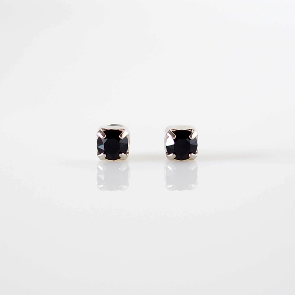 ブラック メタリック スワロフスキー アールデコ調 ピアス イヤリング