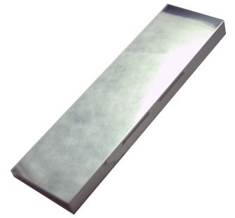 077737700_0.jpg