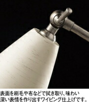 a12703_u04s.jpg