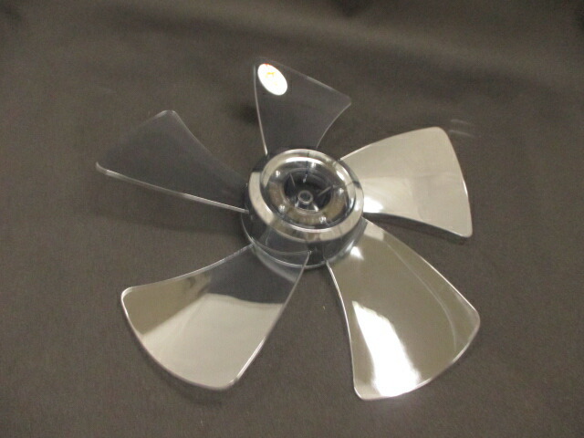 hef-dc50-003.jpg