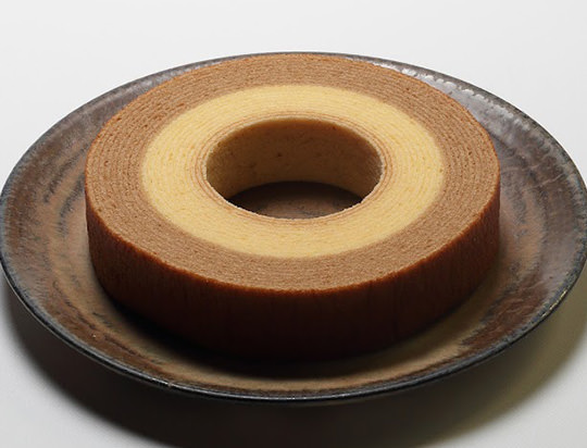 塩キャラメルチーズバウムクーヘン