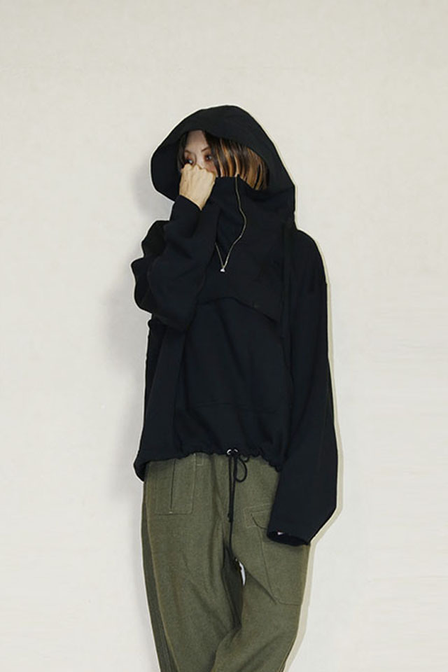 Garance et Violette (ギャランス エト ヴィオレット) 　ミリタリースウェットパーカー　 25235-1741U