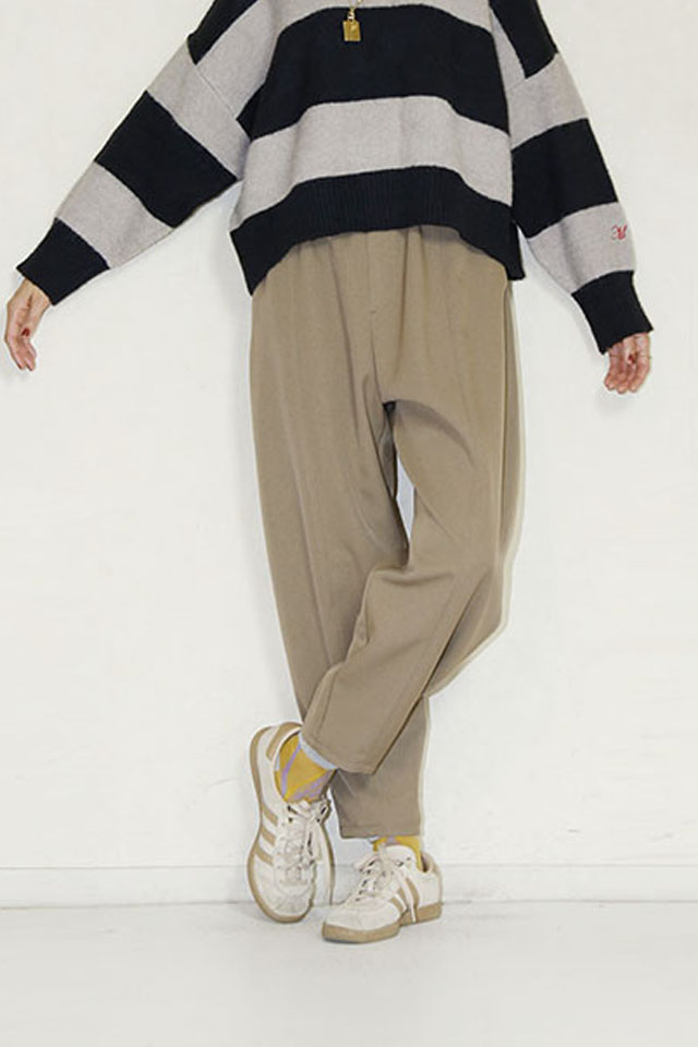 trois （トロア）　グラシエウォームバレルパンツ T256-87062-B