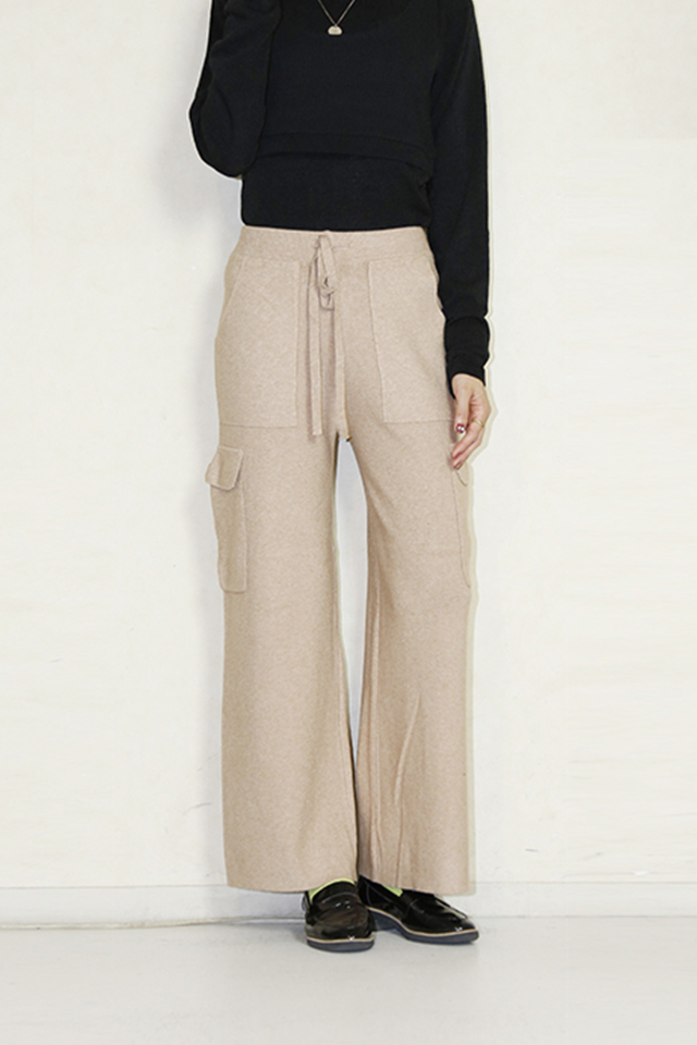blanco 　ニットカーゴパンツ　BL111323beige