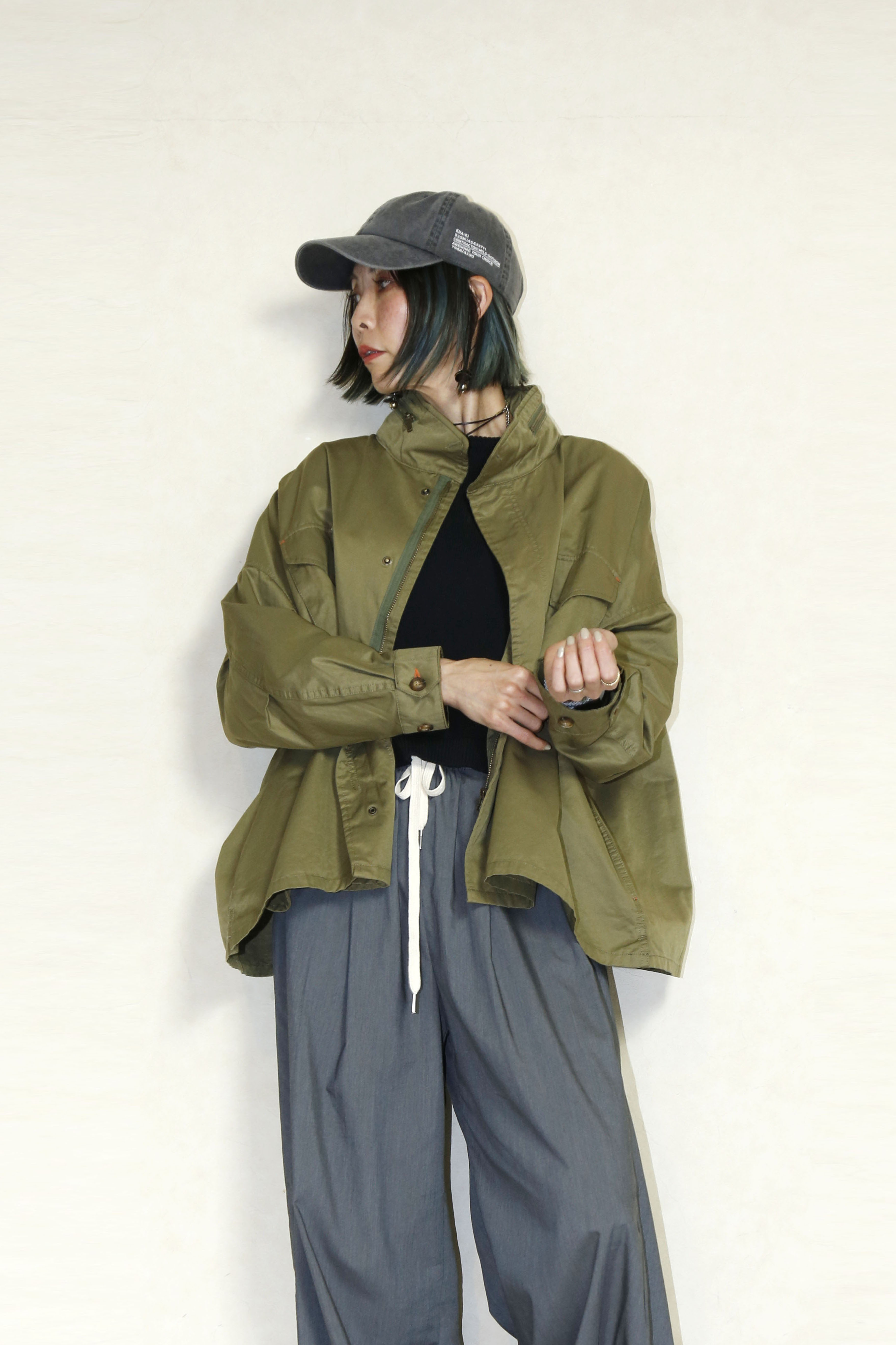 Praia　(プライア) 　ミリタリーブルゾン　LEI-2307B-khaki