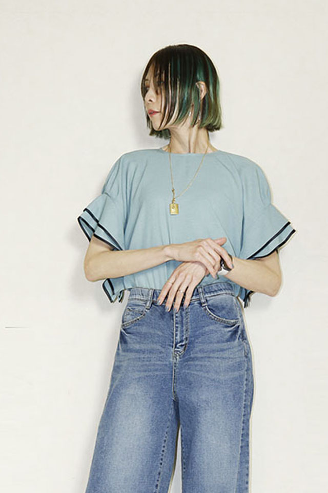 trois （トロア）リネンライクツイル袖フリルパイピングブラウス　T261-81066-C