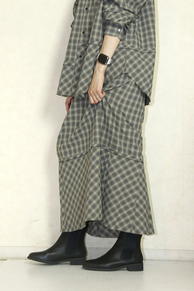 送料無料　KHA:KI（カーキ）HEM SWITCH CHECK SKIRT   MIL26SSK3105