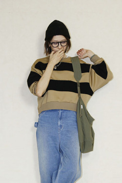 trois （トロア）サーキュラーニットポップコーンプルオーバー　T256-82066-B