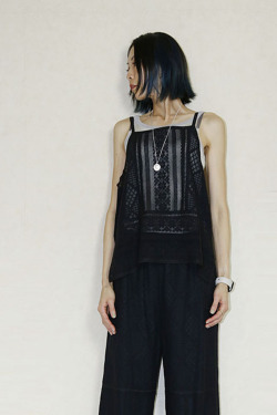 CHIGNON（シニヨン）　パッチワークレースキャミ　1861-050BZ