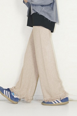 blanco 　裾フリンジニットパンツ　BL111324beige
