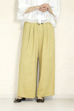 trois （トロア）　スラブツイルサイドフリンジワイドパンツ　T261-87048-C