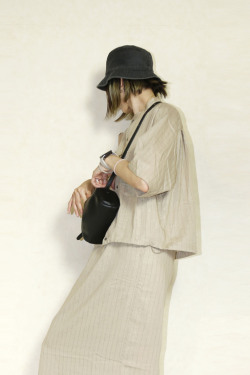KHA:KI（カーキ）FOIL PRINT STRIPE SHIRT  MIL26SBL3162