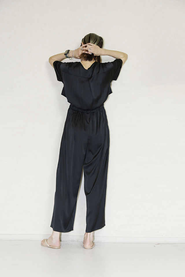 trois （トロア無地サテンオールインワン T251-87052-C通販 送料無料