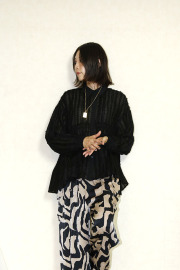 SUGAR ROSE 　ギャザーフレアシャギーブラウス　258755