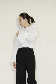 anana 　フレアスリーブブラウス　a59-024