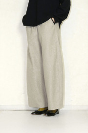 trois （トロア）　メルトンジャージーバレルパンツ T256-87066-B