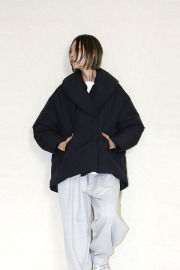 trois （トロア）ショールカラー ダウンジャケット　T256-83072-D