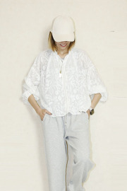 　SUGAR ROSE 　オパールフラワー柄ギャザーブラウス　359001-01