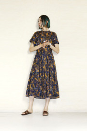 trois （トロア）ボタニカルプリン ロングワンピース　T261-85041