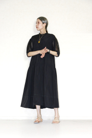 Kittle（キトル）　Sleeve lace tiered long one-piece　K241-67104-900