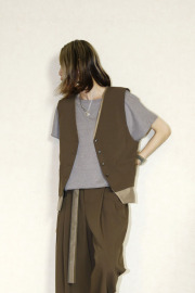 CHIGNON（シニヨン）　レイヤーベスト 　4653-341MK
