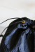 CHIGNON（シニヨン）巾着ポーチ　0636-550BZ-BLACK