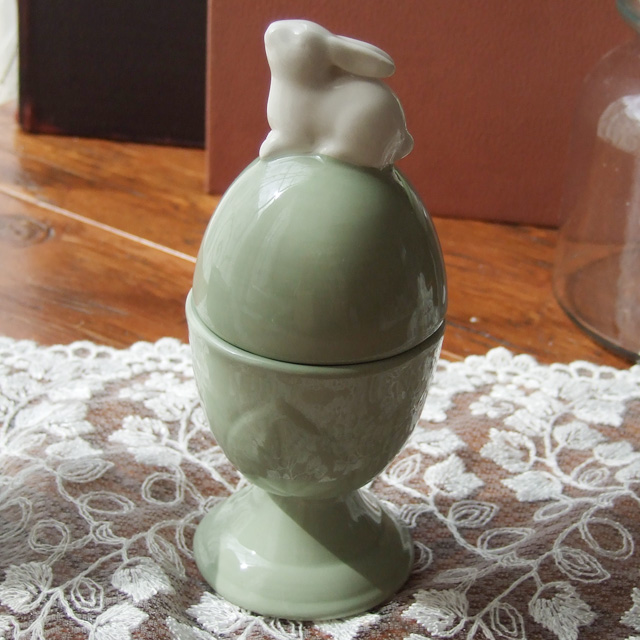 エッグカバーオブジェ