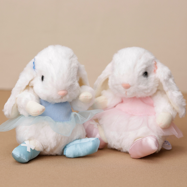 ぬいぐるみブティック かわいいうさぎのバレリーナ「ロップイヤー
