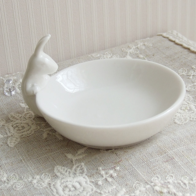 ホワイトプチトレイ