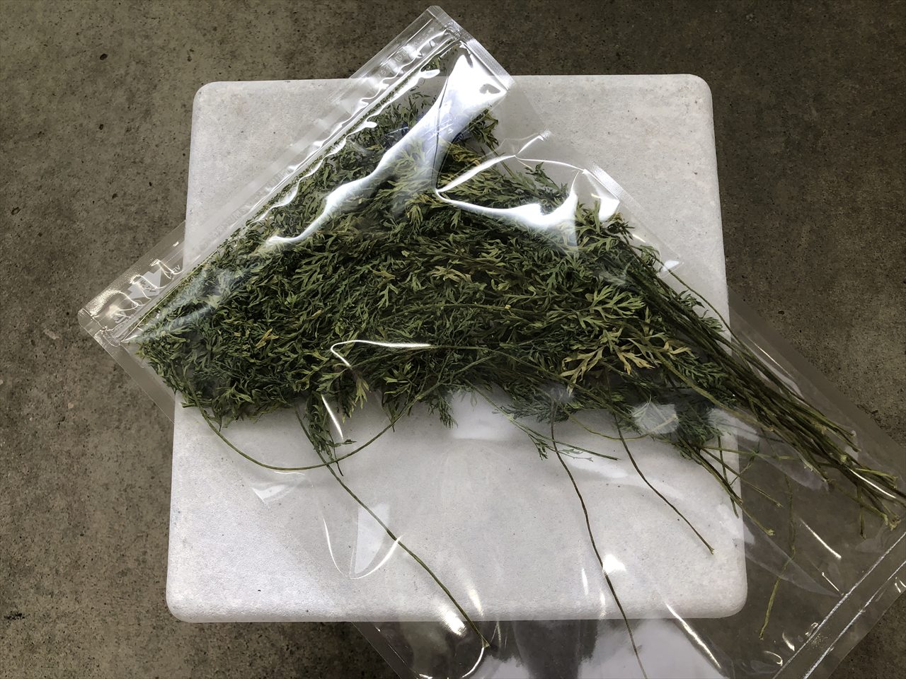 乾燥】うさぎさんのためのにんじん葉15g