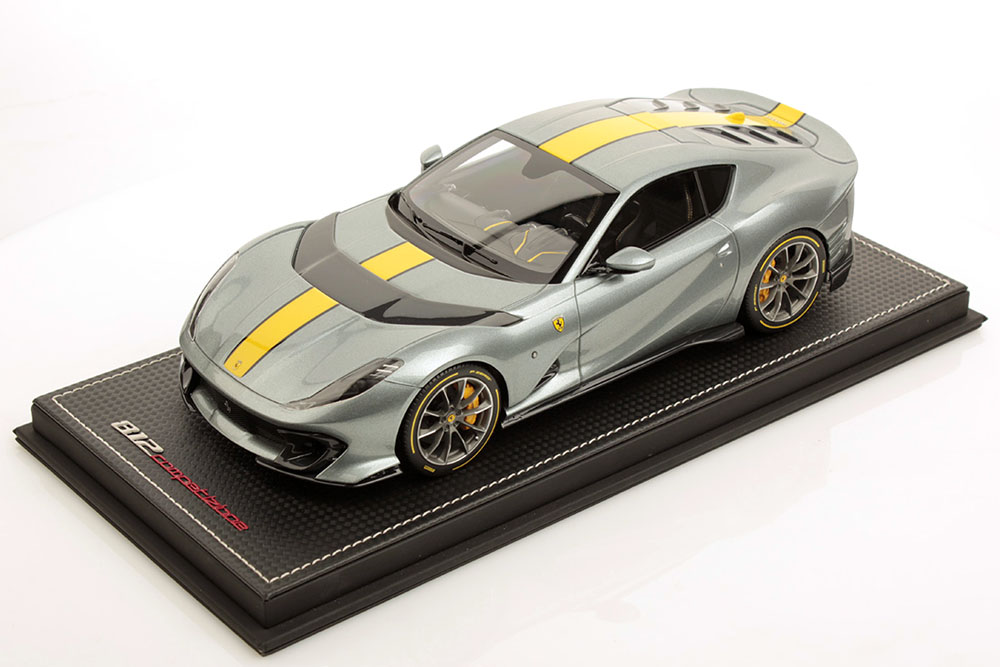 MR collection FE033A 1/18 Ferrari 812 Competizione Grigio Coburn / Yellow stripe