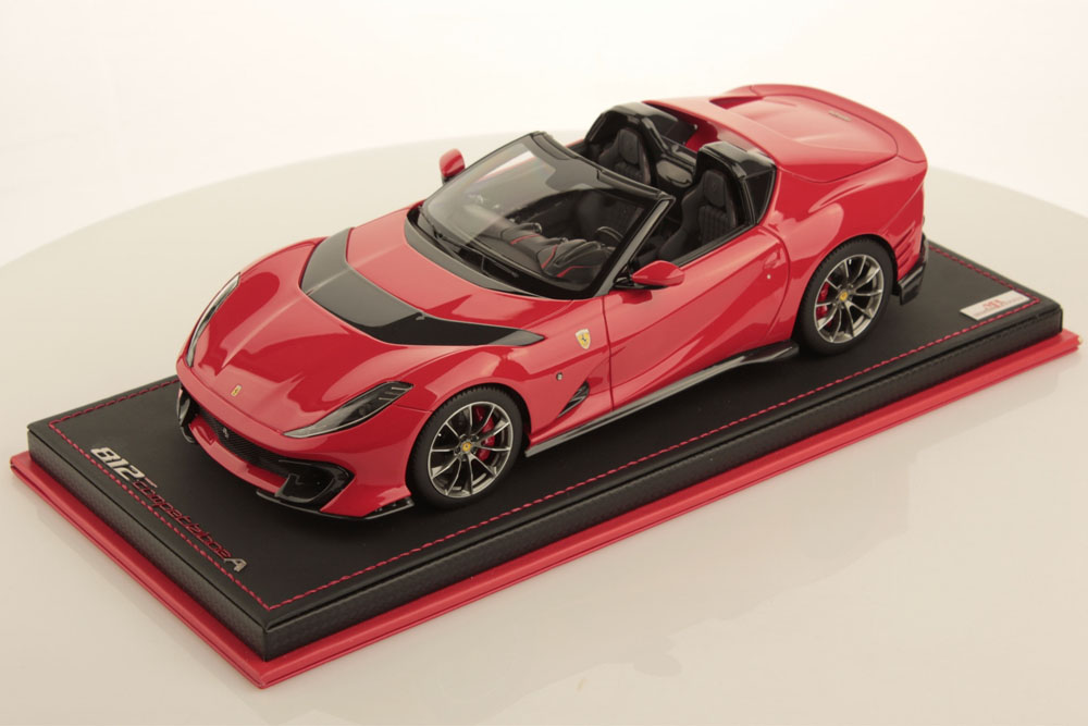 MR collection FE034D 1/18 Ferrari 812 Competizione A Rosso Scuderia