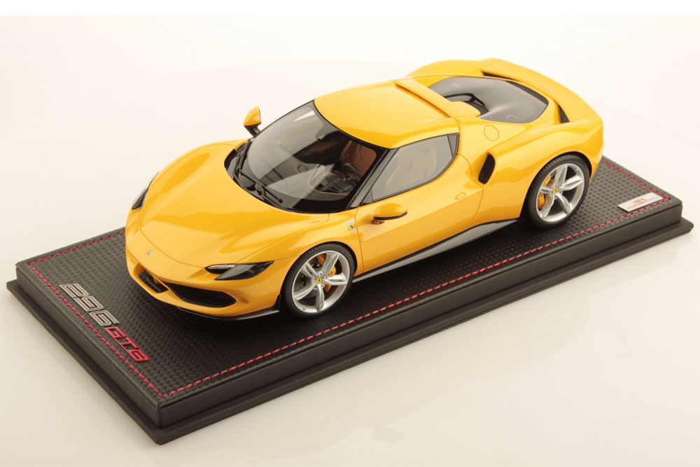 MR collection FE035C 1/18 Ferrari 296GTB Giallo Tristrato