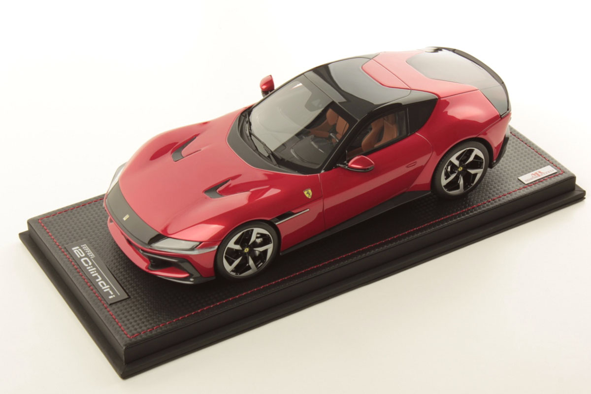 MR collection FE043SE3 1/18 Ferrari 12 Cilindri Rosso Magma
