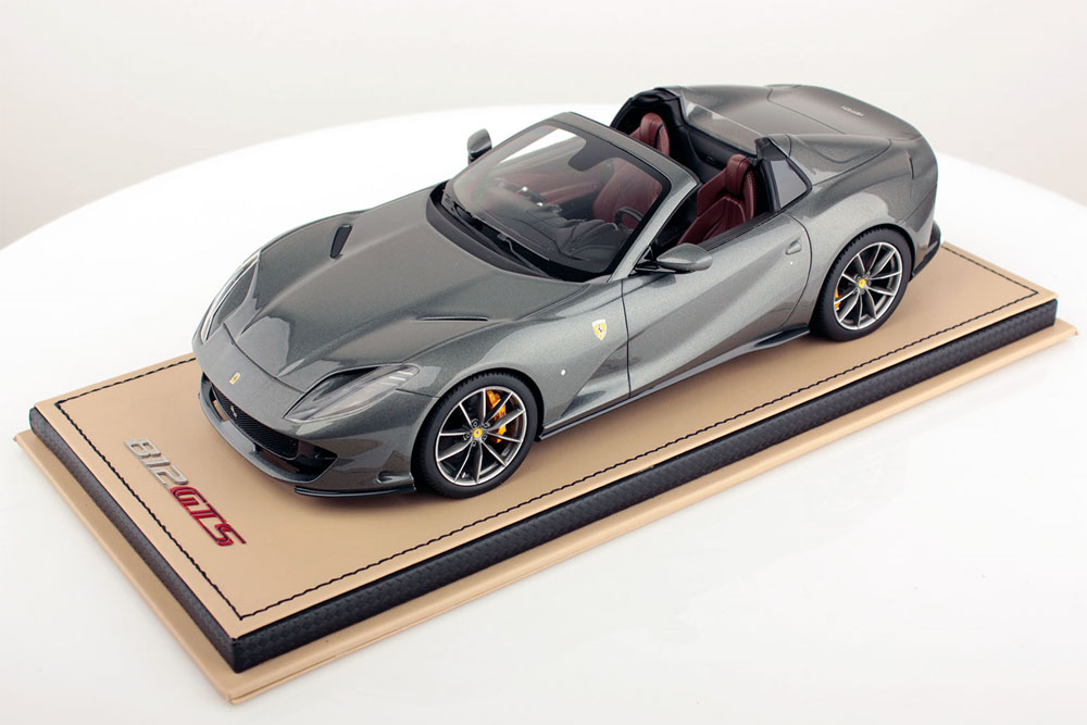 MR collection FE030A 1/18 Ferrari 812 GTS Grigio Silverstone