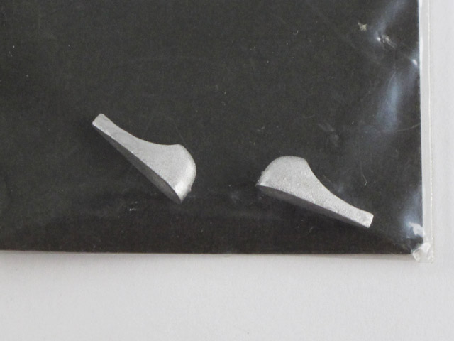 アクステオン 1/20 フェラーリ F1-2000 対応 チャミニー（上方排気システム）ドイツ・マレーシアGP仕様