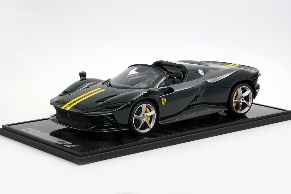 BBR1217L 1/12 Ferrari Daytona SP3 Serie Icona (Open roof) Verde British