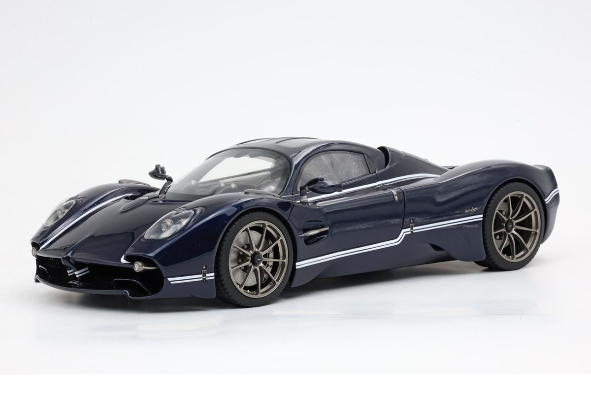 ** 予約商品 ** BBR1231G 1/12 Pagani Utopia Blu Midnight