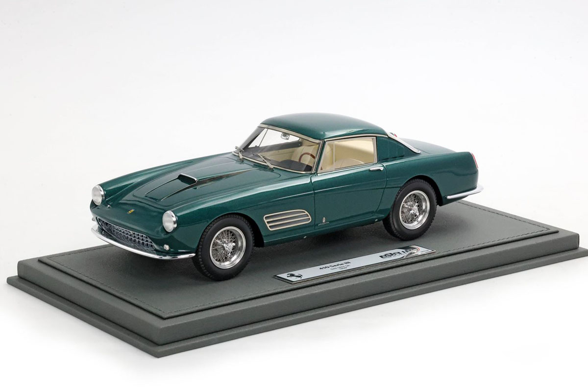 予約商品 ** BBR1865EV 1/18 Ferrari 410 Superamerica Serie III SN