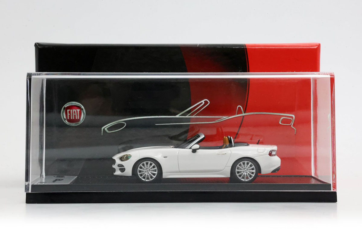 BBRC181B-26 1/43 Fiat 124 Spider Bianco Gelato Limited 11pcs