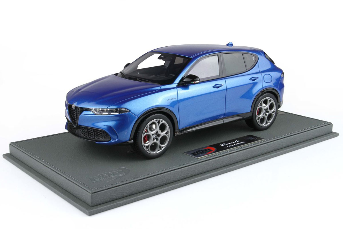 【お取り寄せ商品】 BBRC1856BV 1/18 Alfa Romeo Tonale Veloce Blu Misano Limited 52pcs （ケース付）