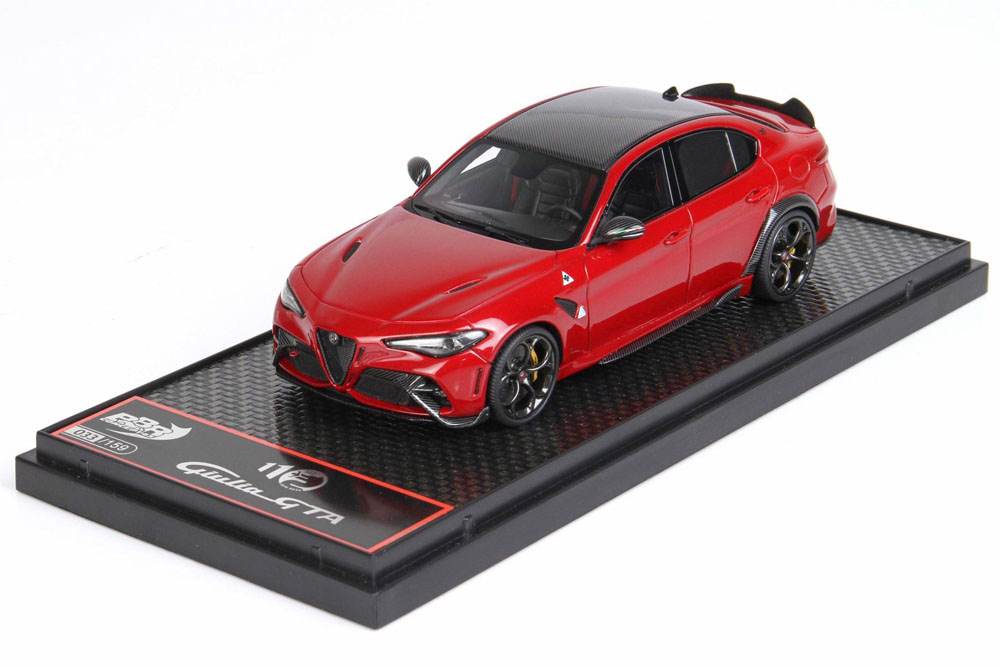 BBRC246RC-21 Alfa Romeo Giulia GTA Rosso Competizione Limited 159pcs